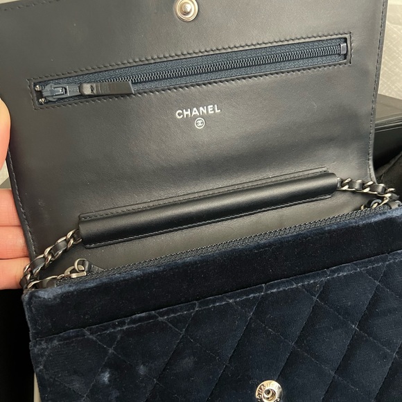 Chanel wallet on chain boy velvet - Picture 4 of 7